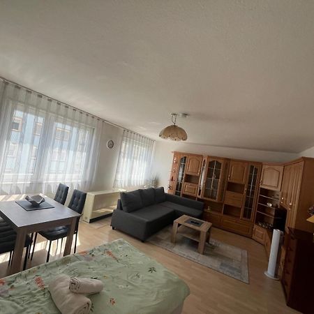 Schoene Ferienwohnung In Saarbrücken Kültér fotó